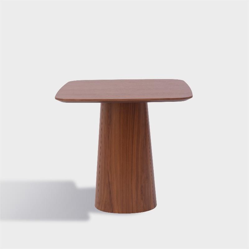 Ira 方形實木餐桌 2