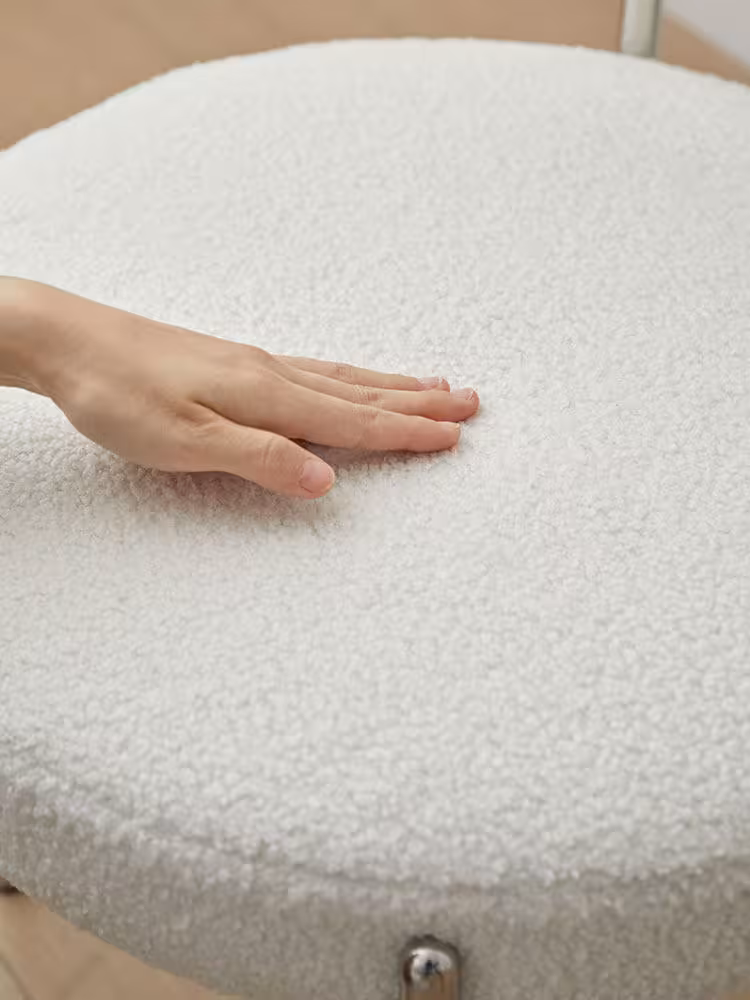 Thelma 半彎月餐椅子 2 converted