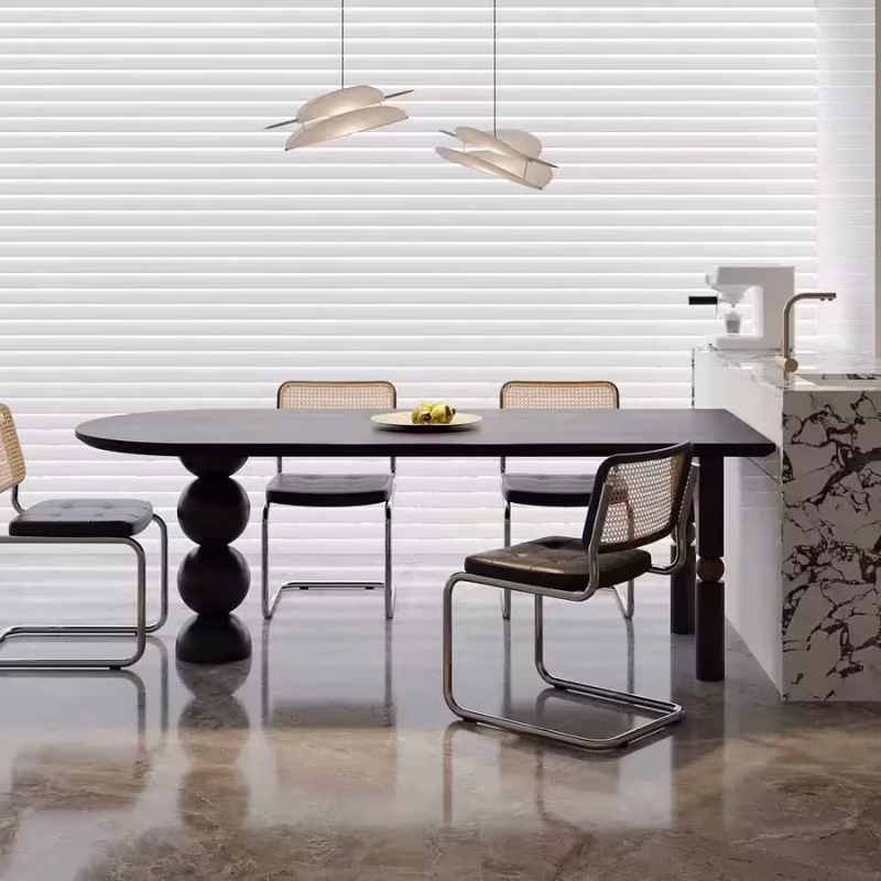 Jimmy-大辮子餐枱