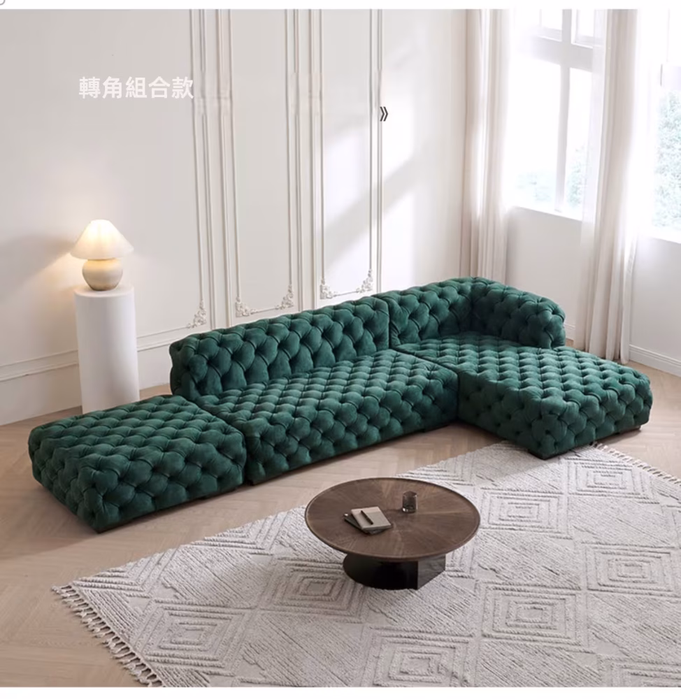 Corinna 月球表面梳化 12 converted