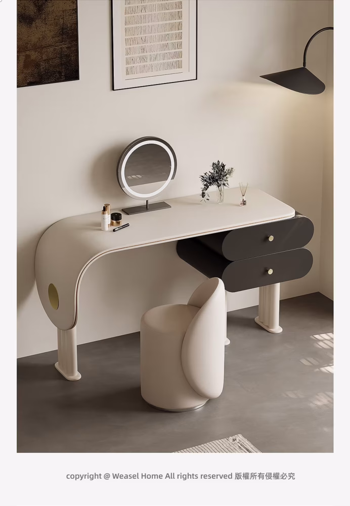 Boyd 圓圓可愛少女心梳妝枱 3 converted