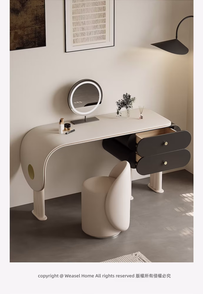 Boyd 圓圓可愛少女心梳妝枱 4 converted